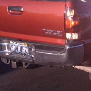 Buhahahahahahaha new 4x4 prerunner! People in the northside of Vegas make f