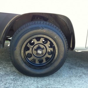 16" KMC Enduro XD122