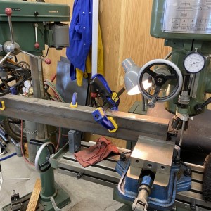Machining pivot