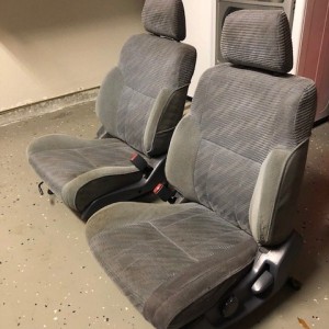 Runner Seats