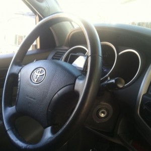Mounted the UG today :) Looks pretty sweet and works damn good!