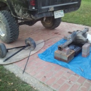 Another axle apart in my driveway..damn