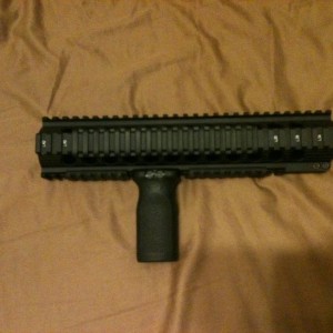 THOR Quad Rail with Magpul MOE foregrip and Magpul rail covers