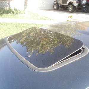 Custom moonroof