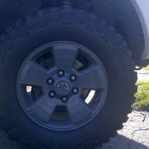 265/70R17 KM2's