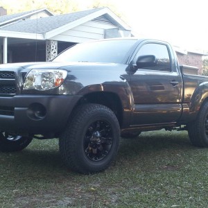 2011 tacoma 5 lug