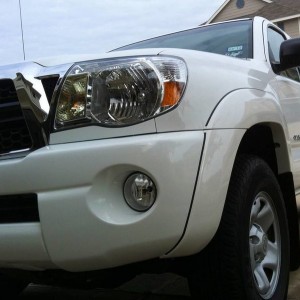 2011 Toyota Tacoma White