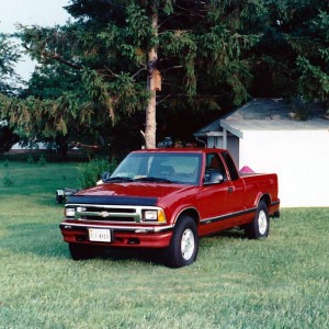 Truck - Red S10