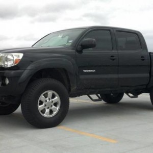 taco_on_garage_2