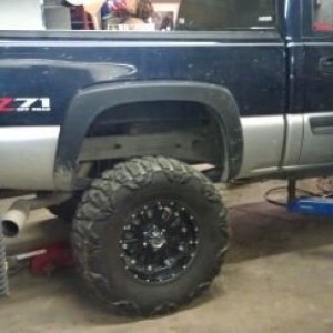 Buddies silverado with 9in of lift on 37's, makes the toy look so smal