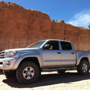 lifted Silver 2011 V6 4x4 OFF ROAD