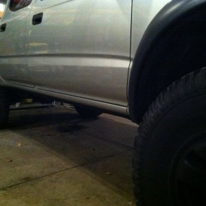 Painted the pinch weld below the cab..looks good
