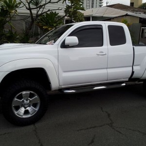 Front 5100 +884 & rear fabtech aal