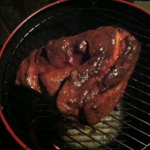 2 hours remaining...5lbs of pork shoulder for some pulled pork :drool: