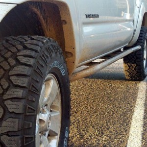 Duratracks 285/70R17