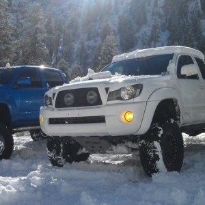 Hitting up some snow after a nite in the cabin in mt. Charleston and after 