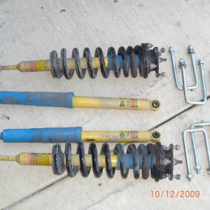 Original suspension with leveling kit