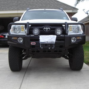 Truck stance with ARB and Smitty XRC10 comp winch