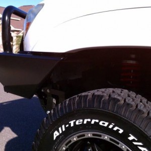 Space between bumper and fender