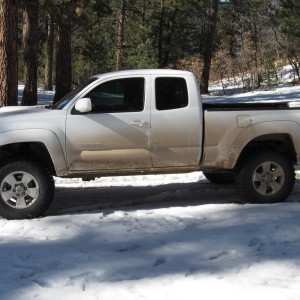 2008 White Sport Lifted