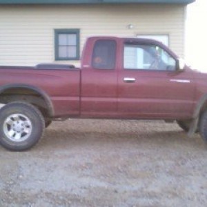 tacoma side view