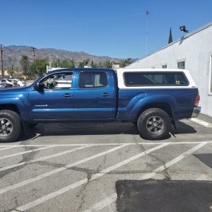 White shell blue truck