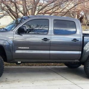 ATX Crawls with 285/70/17 Duratracs