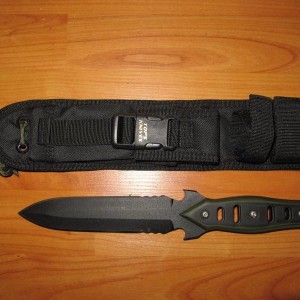 Tops MAK-7 Knife w/ micarta handles