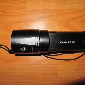 Fenix TK35 820 Lumens LED flashlight