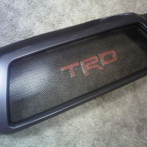 TRD Thin lip Satoshi w/ Triangles in Mag Grey (1E3)