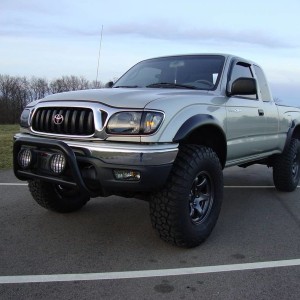 New BFG Mud Terrains 305/70/16