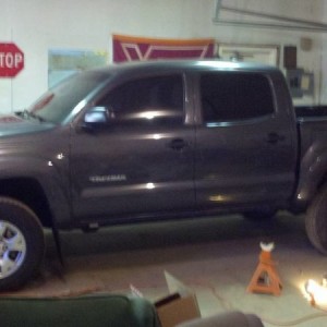 Rear 2" AAL/OME shocks complete