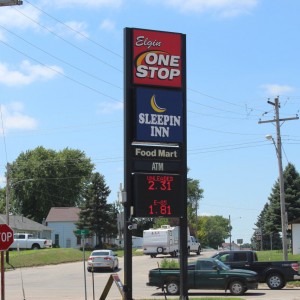 stopped 4 broasted chicken lunch in Elgin