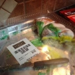 Almost no more king cake :(