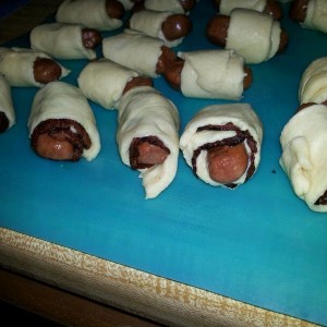 That's right....lil' smokies, wrapped in Bacon, wrapped in cresce