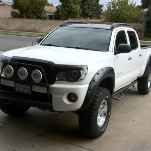 No more cf hood.. Kinda like it better like this.. Thinking of black wheels