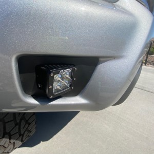 Rigid Fog Lights w/ Cali Rasied Bezzel