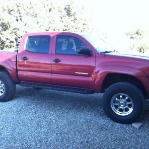 Got my running boards, thanks DH