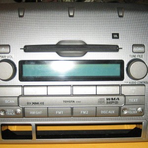 2010 JBL 6 CD head unit