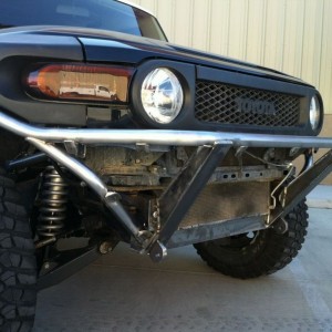 Wills bro's FJ getting KRed