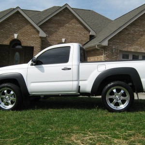 2011 Regular cab Tacoma, 4cyl, 20" XSP Wheels, Nitto tires