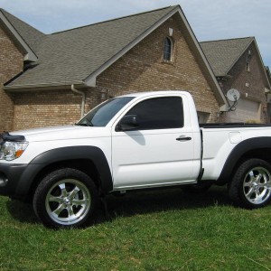 2011 Regular cab Tacoma, 4cyl, 20" XSP Wheels, Nitto tires