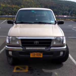 1998 4wd clear turn signals and parking lights (front)