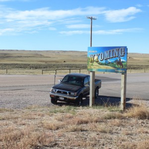 WY Border On  US-20