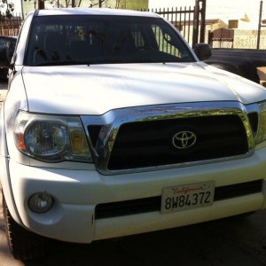 Before new color-matched grille from 2011 Tacoma and BHLM