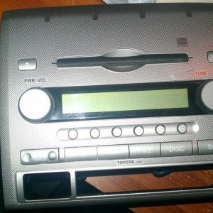 2005 OEM tacoma radio