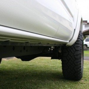 Painted pinch weld