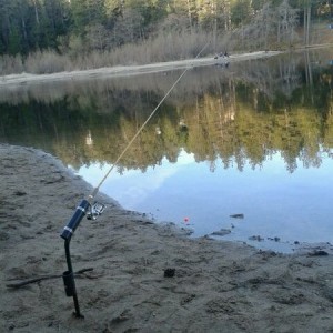 Doing some fishing today. Hopefully i catch something cuz its freezing cold