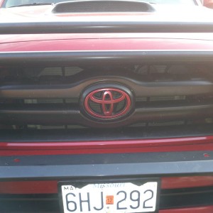 Color matched front emblem. I like it Sent from my Samsung smartphone on AT