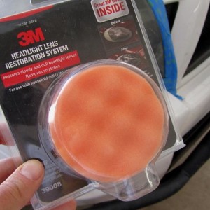 3M Headlight Restoration Kit